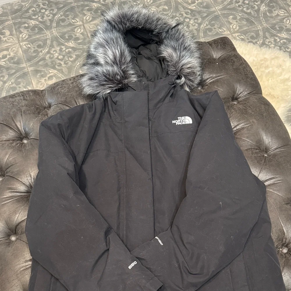 Women's The North Face - Black Jacket Long Jacket - Faux Fur Trimmed - Size 3XL - Picture 3 of 12